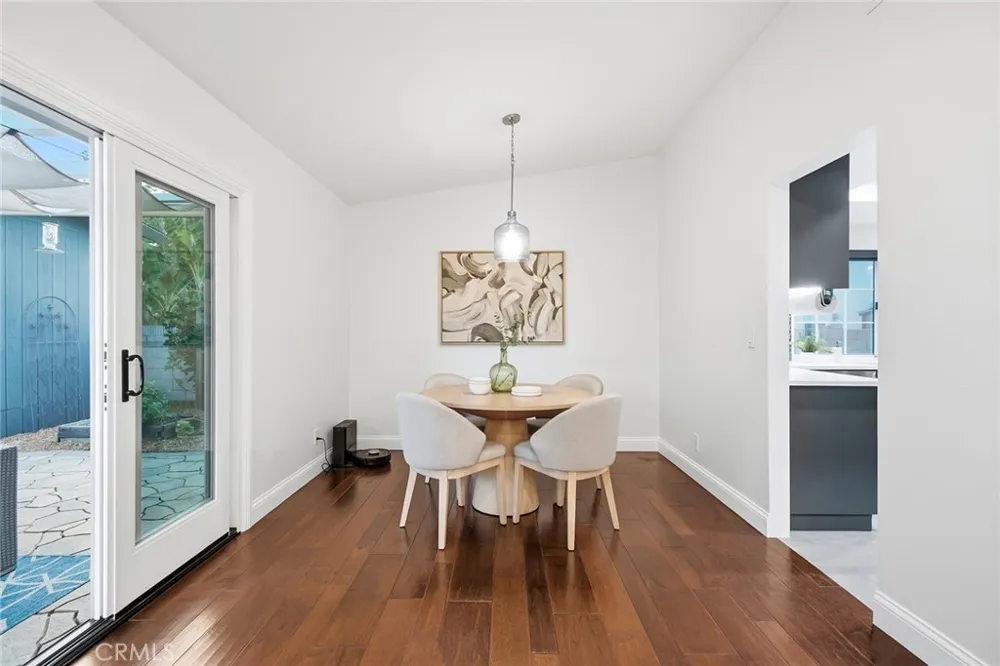 6416 Pinion Street Oak Park, CA 91377