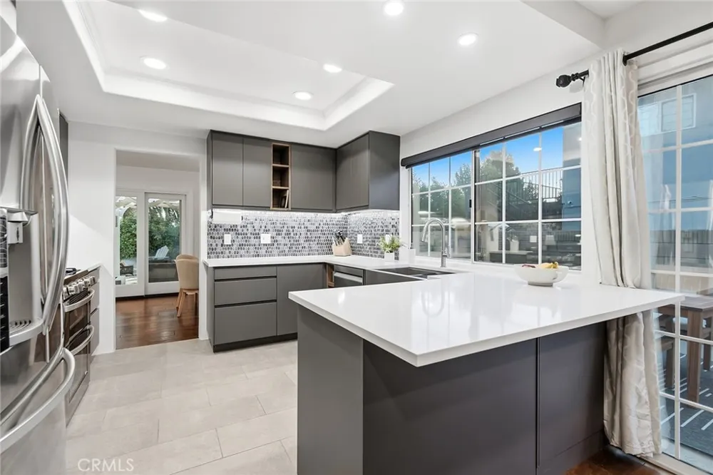 6416 Pinion Street Oak Park, CA 91377