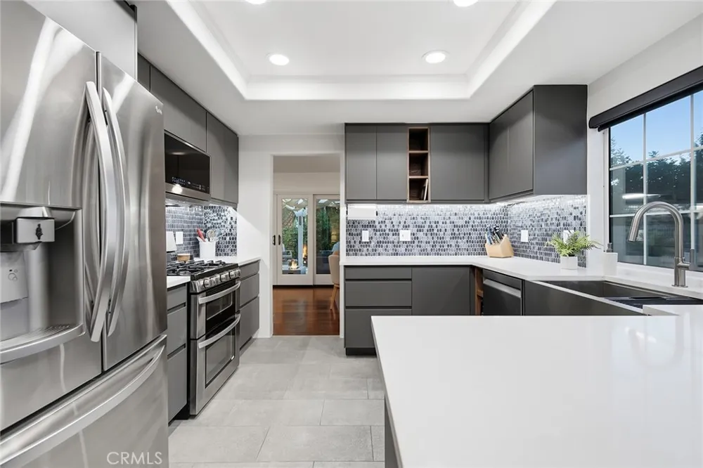 6416 Pinion Street Oak Park, CA 91377