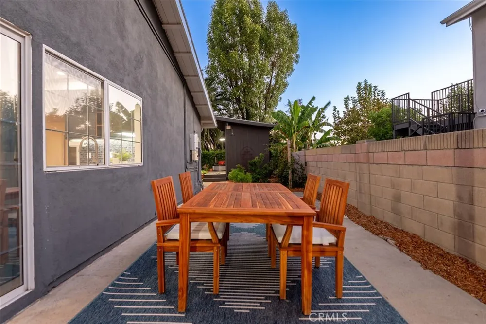 6416 Pinion Street Oak Park, CA 91377