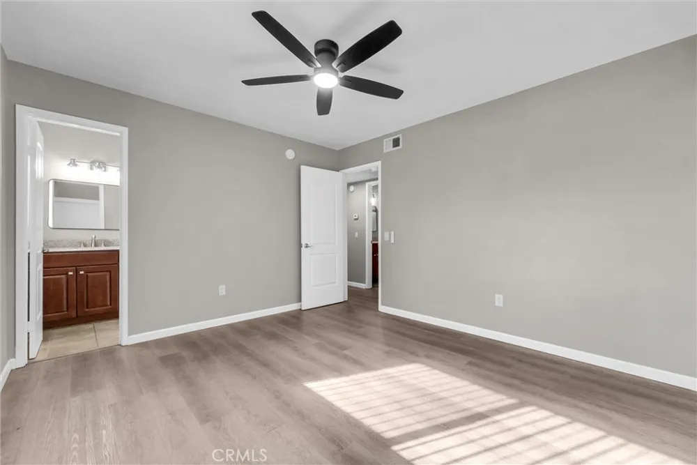 10472 Chapman Garden Grove, CA 92840