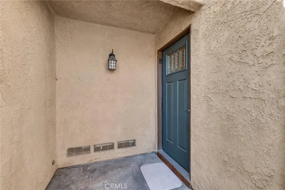 10472 Chapman Garden Grove, CA 92840