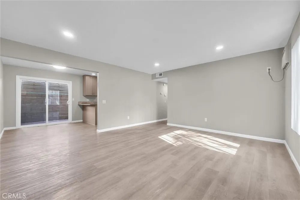 10472 Chapman Garden Grove, CA 92840