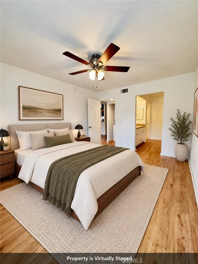 5520 Owensmouth Avenue #115 Woodland Hills, CA 91367