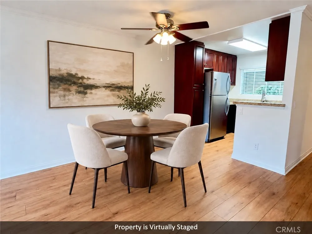 5520 Owensmouth Avenue #115 Woodland Hills, CA 91367