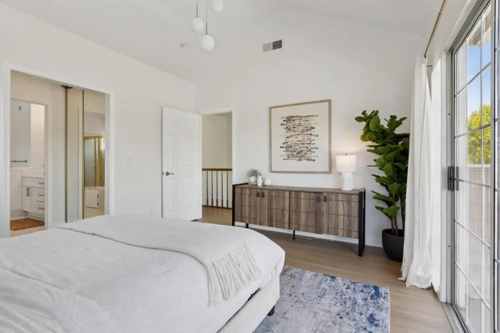 444 San Antonio Road #2D Palo Alto, CA 94306