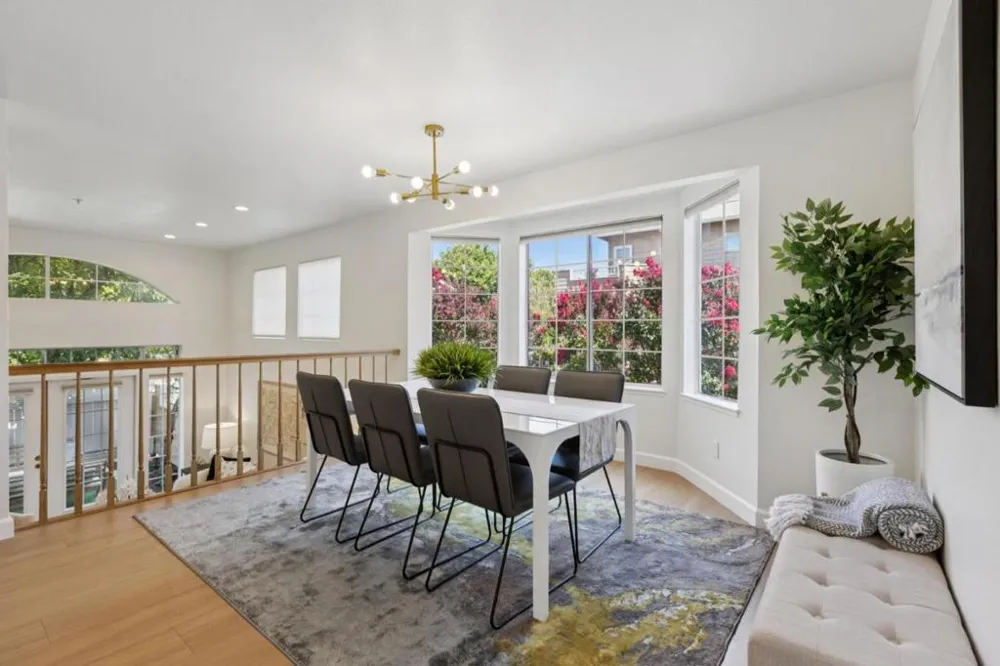 444 San Antonio Road #2D Palo Alto, CA 94306