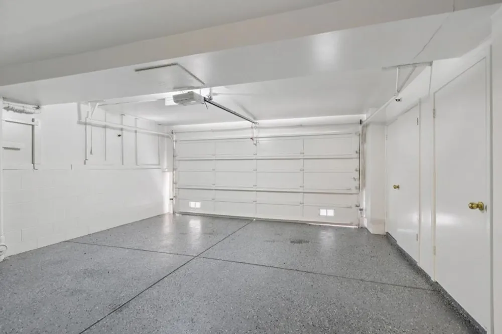 444 San Antonio Road #2D Palo Alto, CA 94306