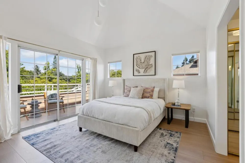 444 San Antonio Road #2D Palo Alto, CA 94306