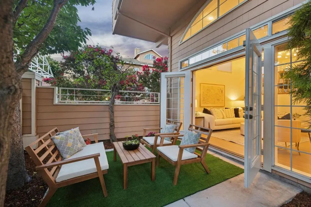 444 San Antonio Road #2D Palo Alto, CA 94306