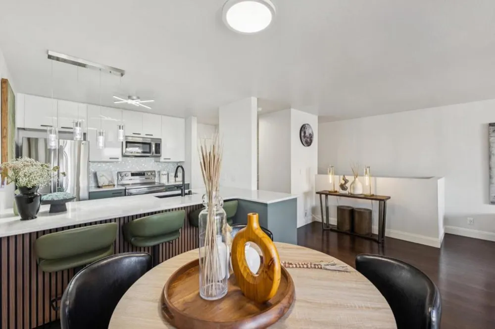 2101 Shoreline Drive #228 Alameda, CA 94501