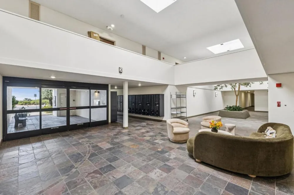 2101 Shoreline Drive #228 Alameda, CA 94501