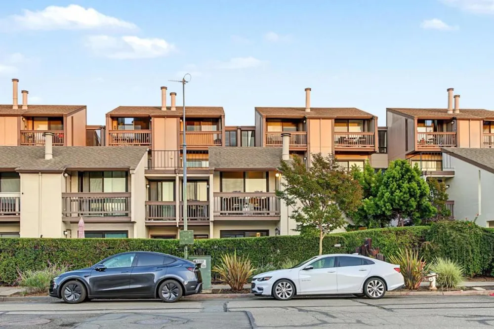 2101 Shoreline Drive #228 Alameda, CA 94501