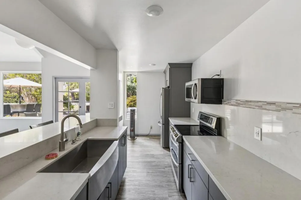 2101 Shoreline Drive #228 Alameda, CA 94501