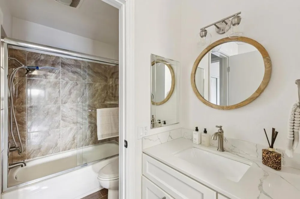 2101 Shoreline Drive #228 Alameda, CA 94501