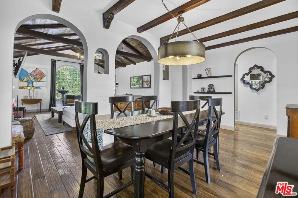 9002 Norma Place West Hollywood, CA 90069