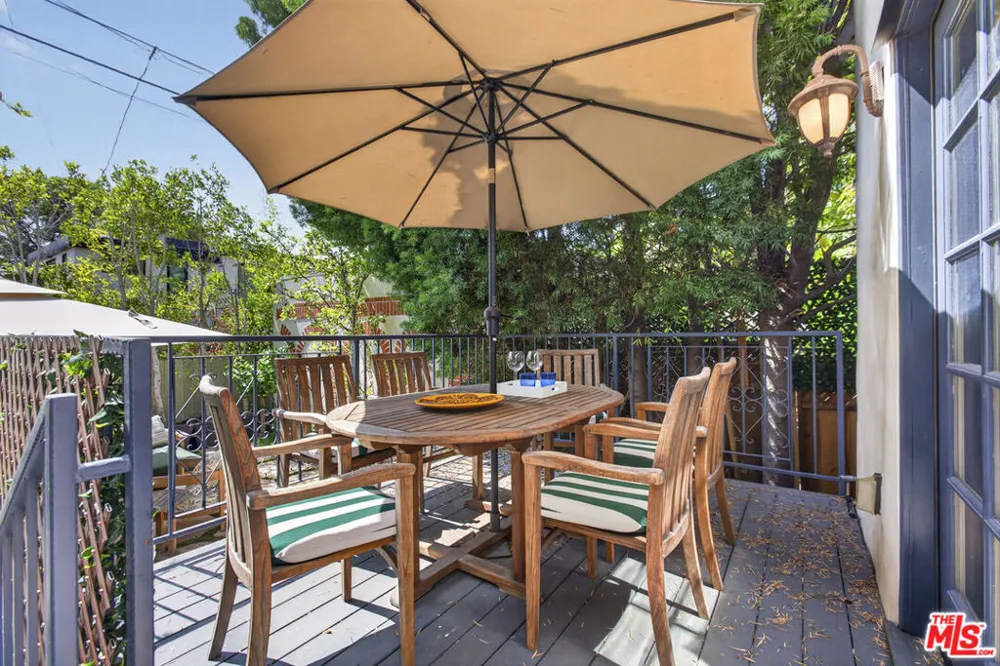 9002 Norma Place West Hollywood, CA 90069