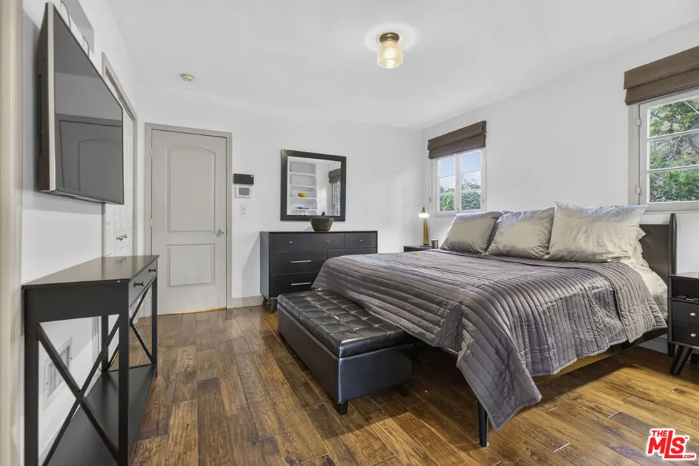 9002 Norma Place West Hollywood, CA 90069