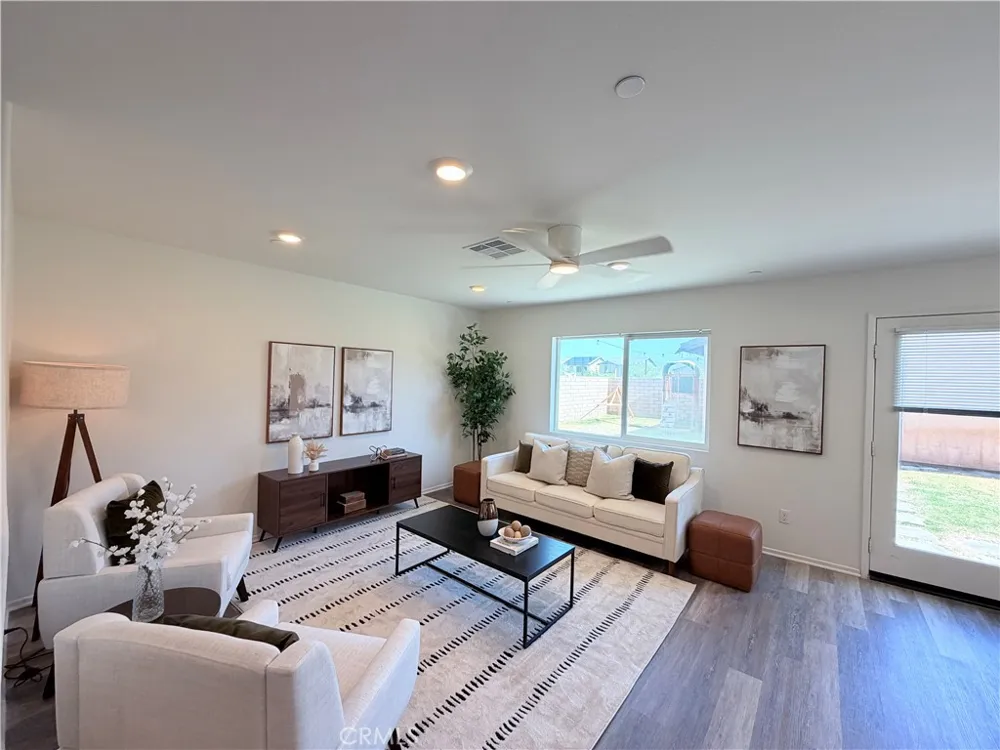 67451 Rio Rosalia DR. Cathedral City, CA 92234