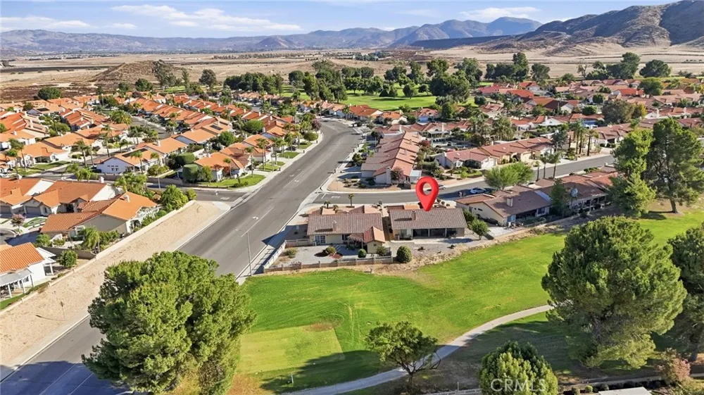 2518 Beech Tree Hemet, CA 92545
