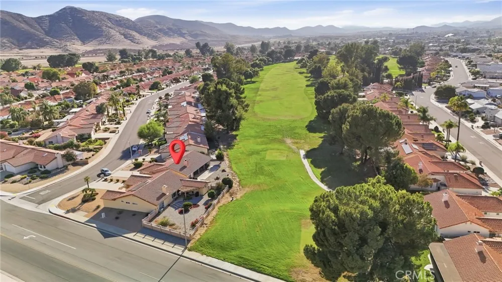 2518 Beech Tree Hemet, CA 92545