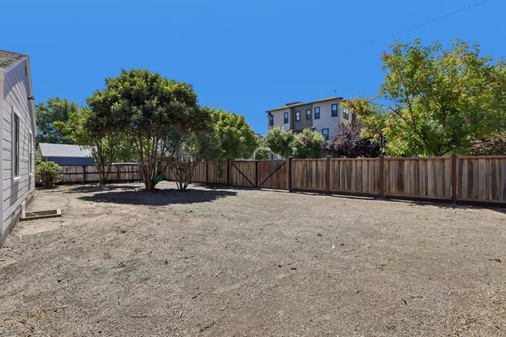 22801 Kiwanis Street Hayward, CA 94541
