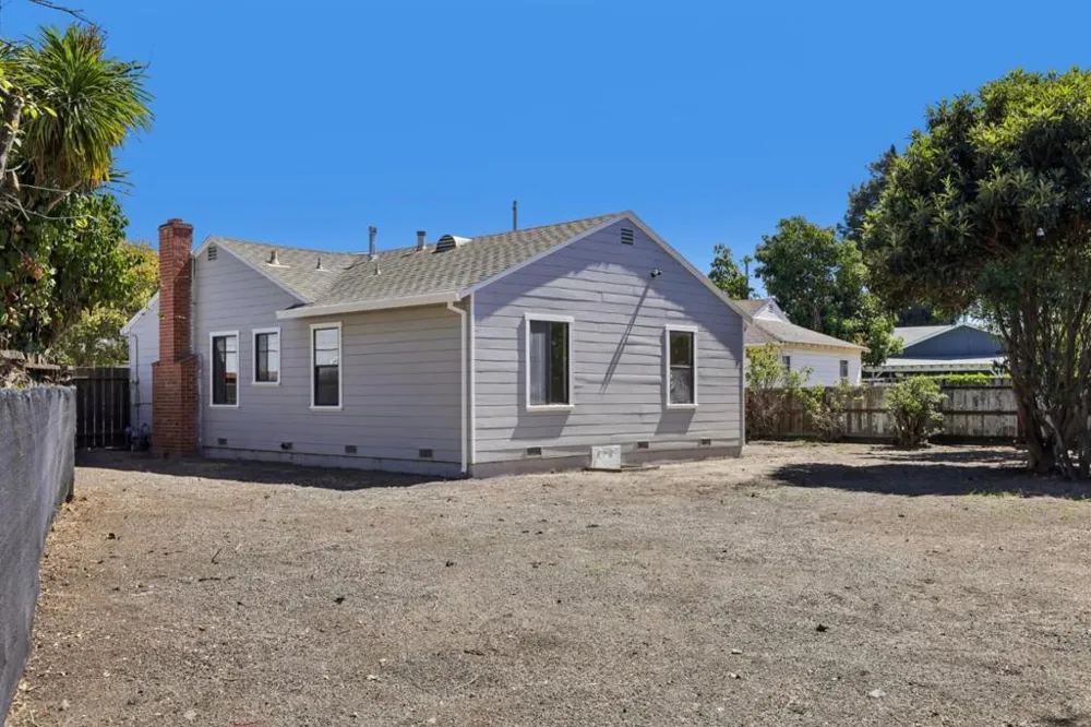 22801 Kiwanis Street Hayward, CA 94541