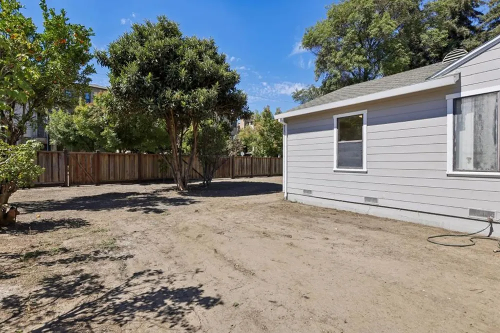 22801 Kiwanis Street Hayward, CA 94541