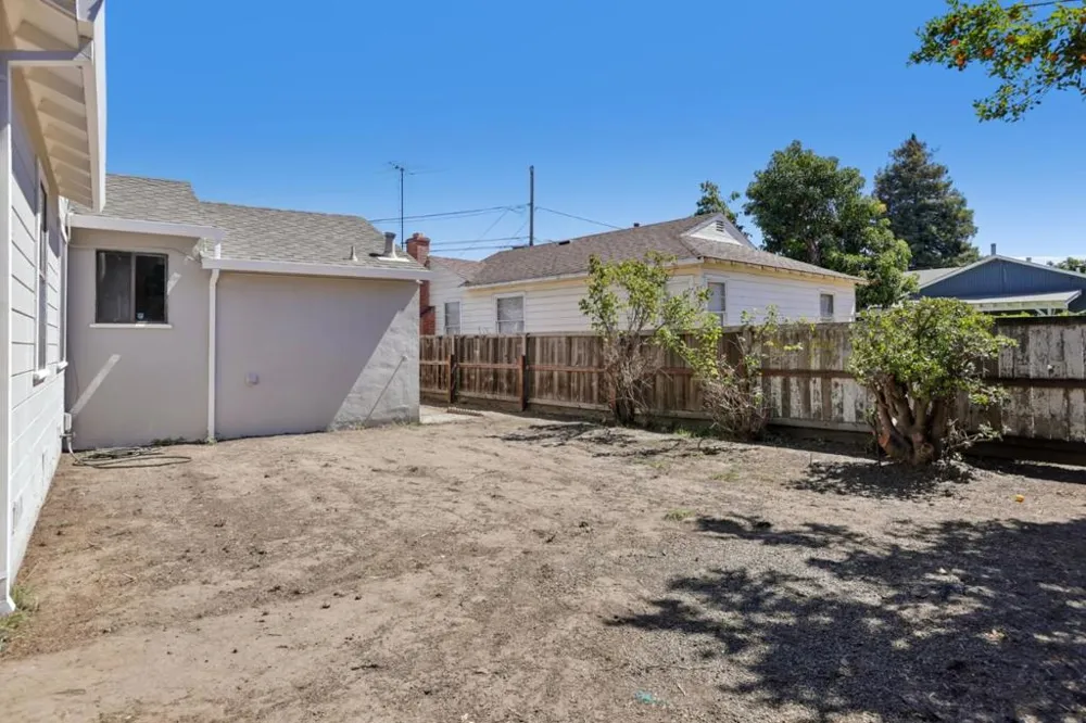 22801 Kiwanis Street Hayward, CA 94541