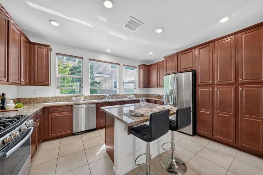 2712 Ferrara Circle San Jose, CA 95111