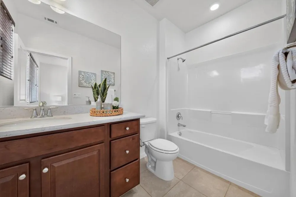 2712 Ferrara Circle San Jose, CA 95111