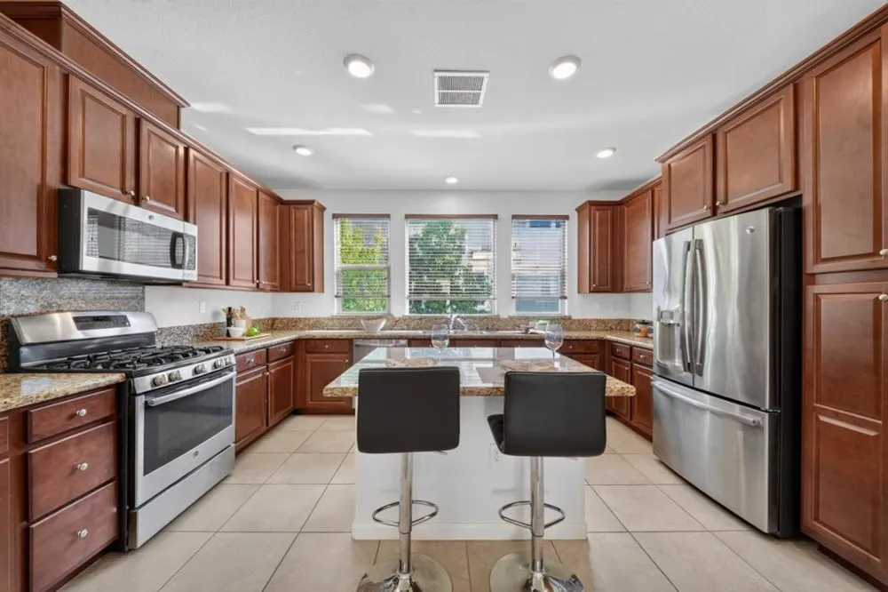 2712 Ferrara Circle San Jose, CA 95111