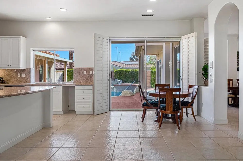 77 Clavel Court Palm Desert, CA 92260
