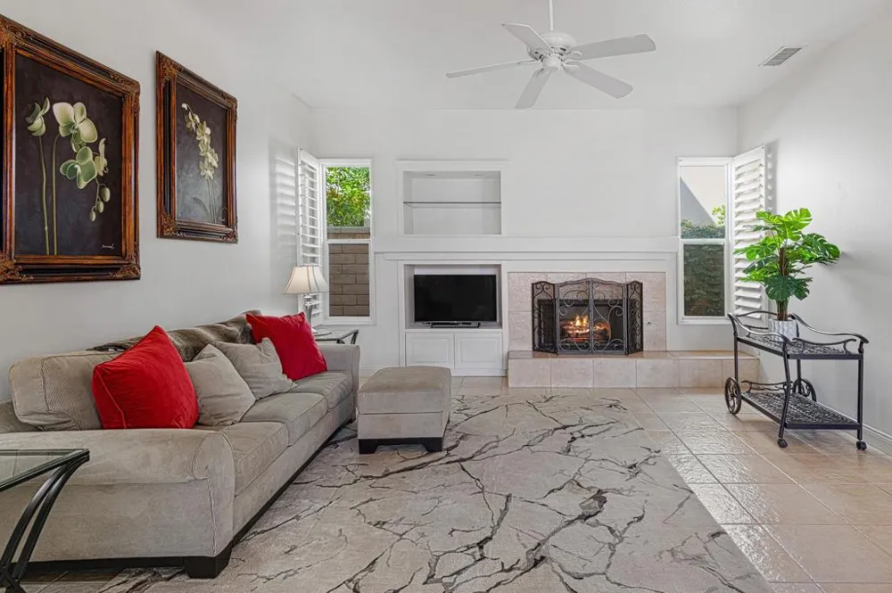 77 Clavel Court Palm Desert, CA 92260