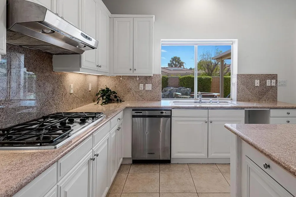 77 Clavel Court Palm Desert, CA 92260