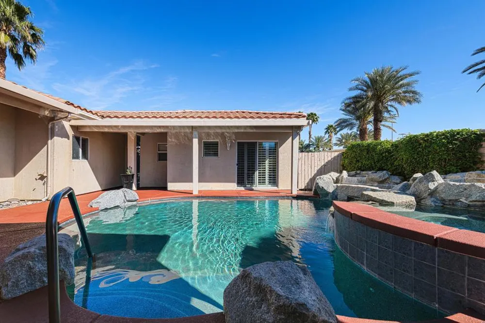 77 Clavel Court Palm Desert, CA 92260