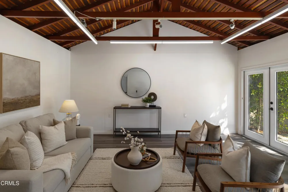 781 Morada Place Altadena, CA 91001