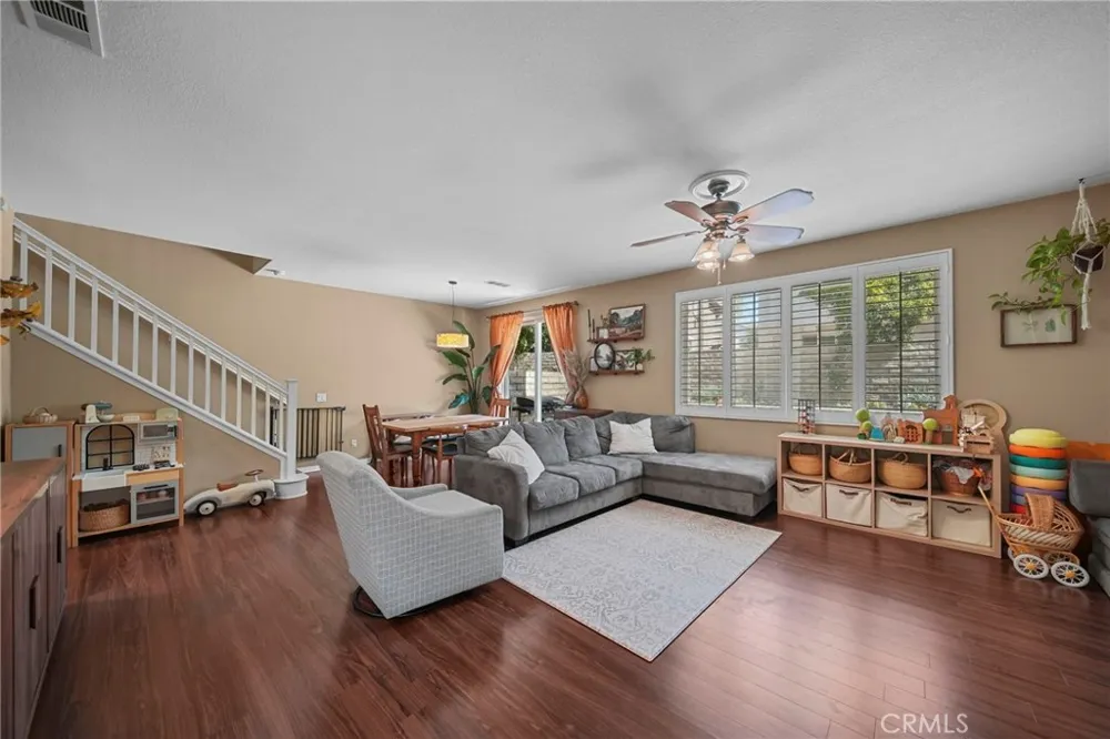 28360 Mirabelle Saugus, CA 91350