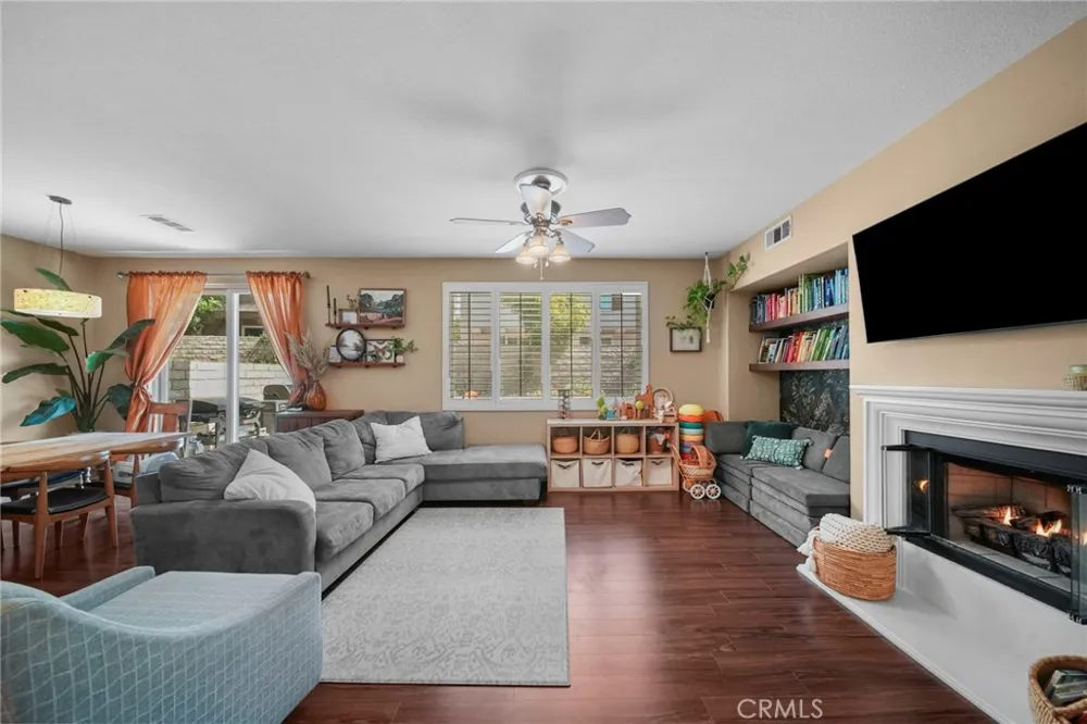 28360 Mirabelle Saugus, CA 91350