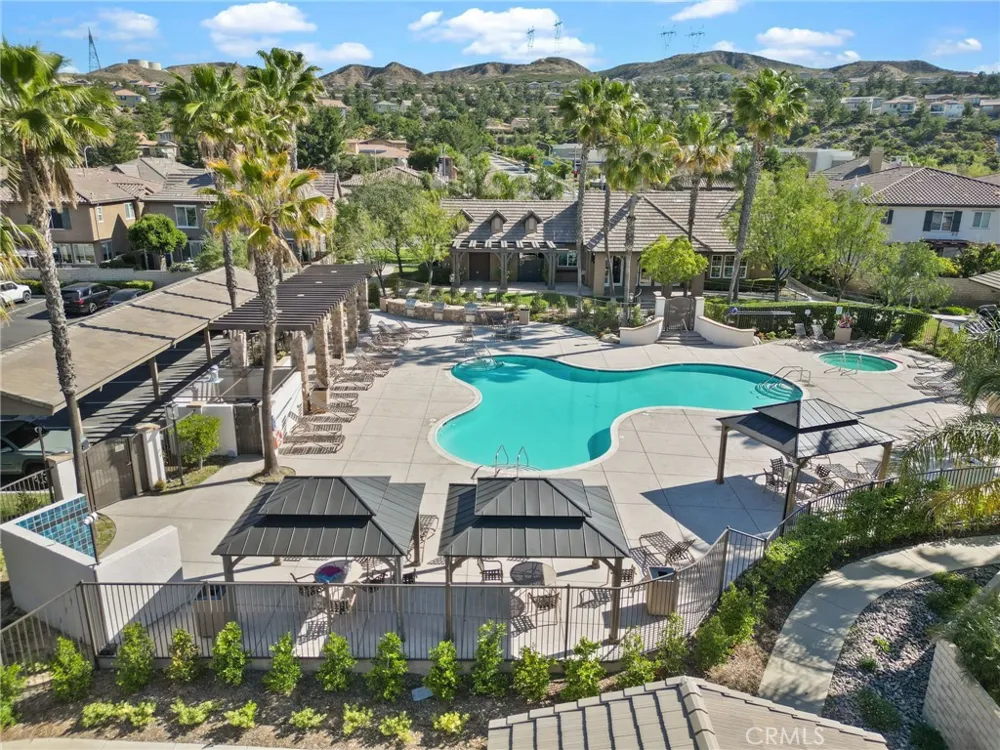 28360 Mirabelle Saugus, CA 91350