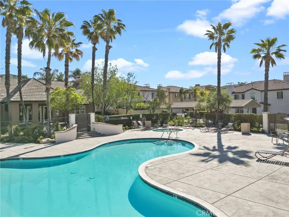 28360 Mirabelle Saugus, CA 91350