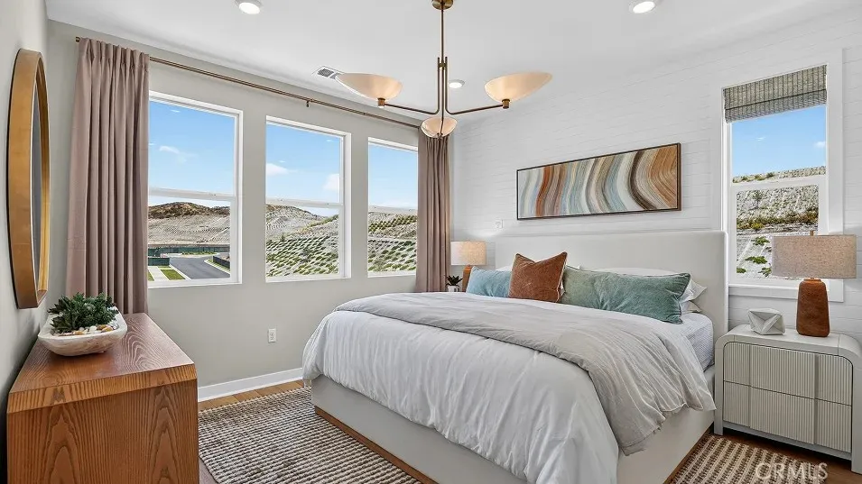 28869 Pineridge Lane Canyon Country, CA 91387