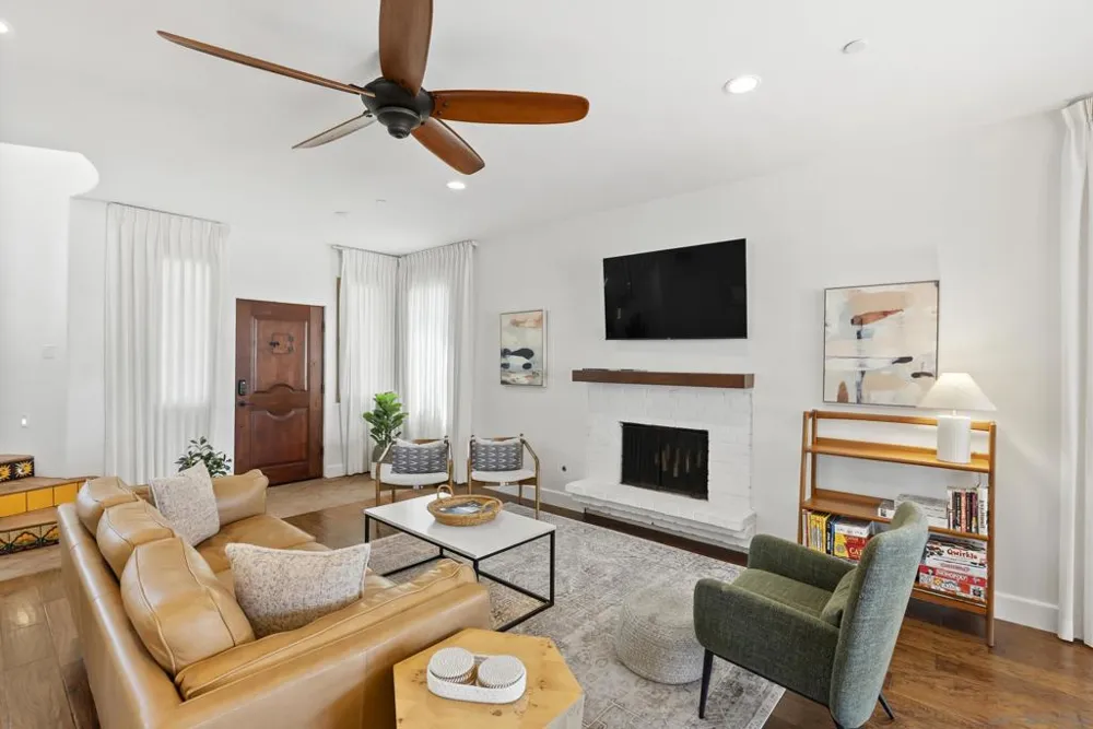 5622 Taft La Jolla, CA 92037
