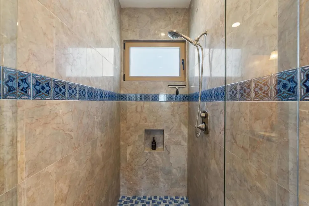 5622 Taft La Jolla, CA 92037
