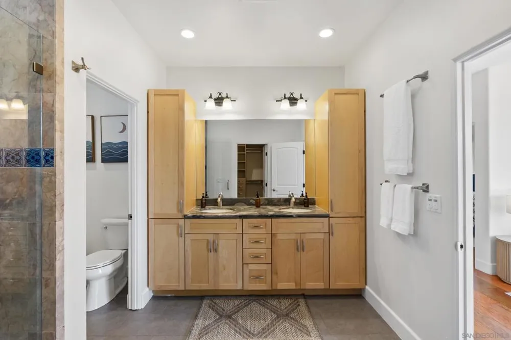 5622 Taft La Jolla, CA 92037