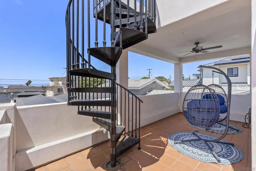 5622 Taft La Jolla, CA 92037
