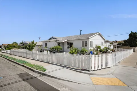 6221 Choctaw Drive