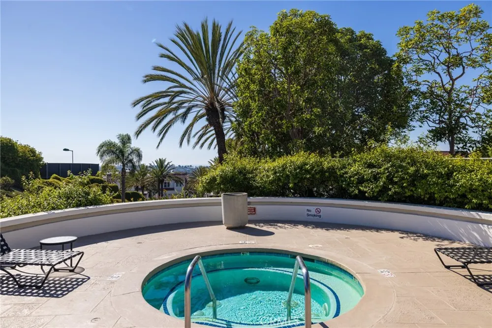 1 La Paloma Dana Point, CA 92629