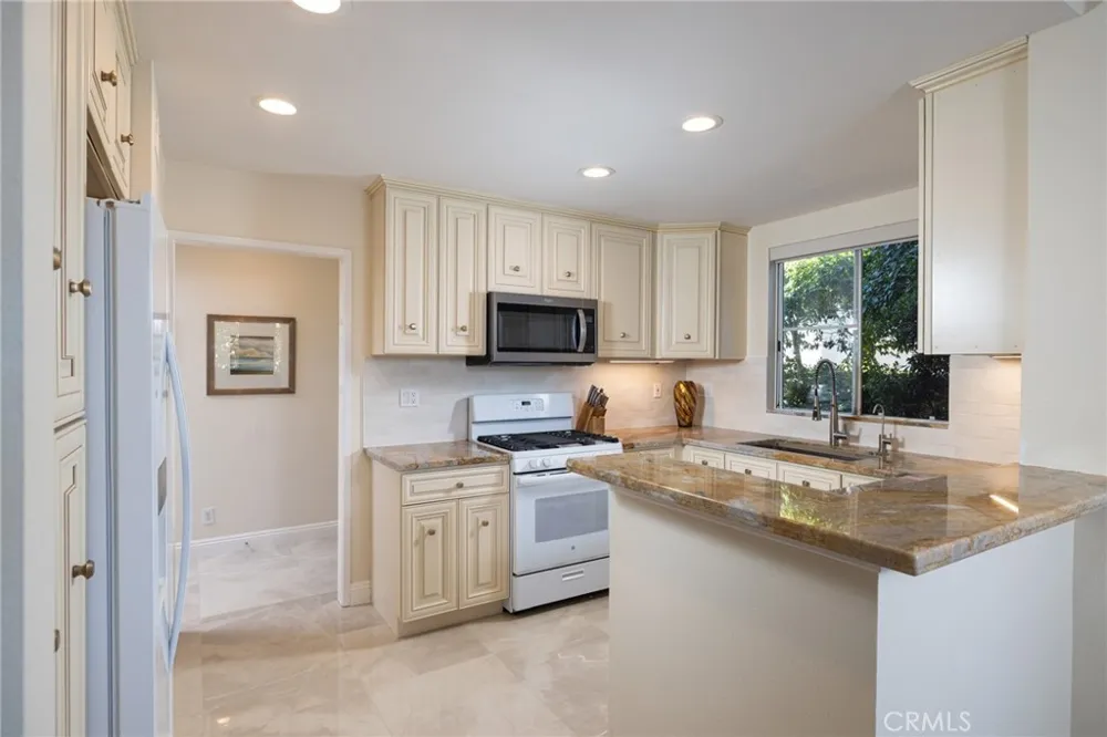 1 La Paloma Dana Point, CA 92629