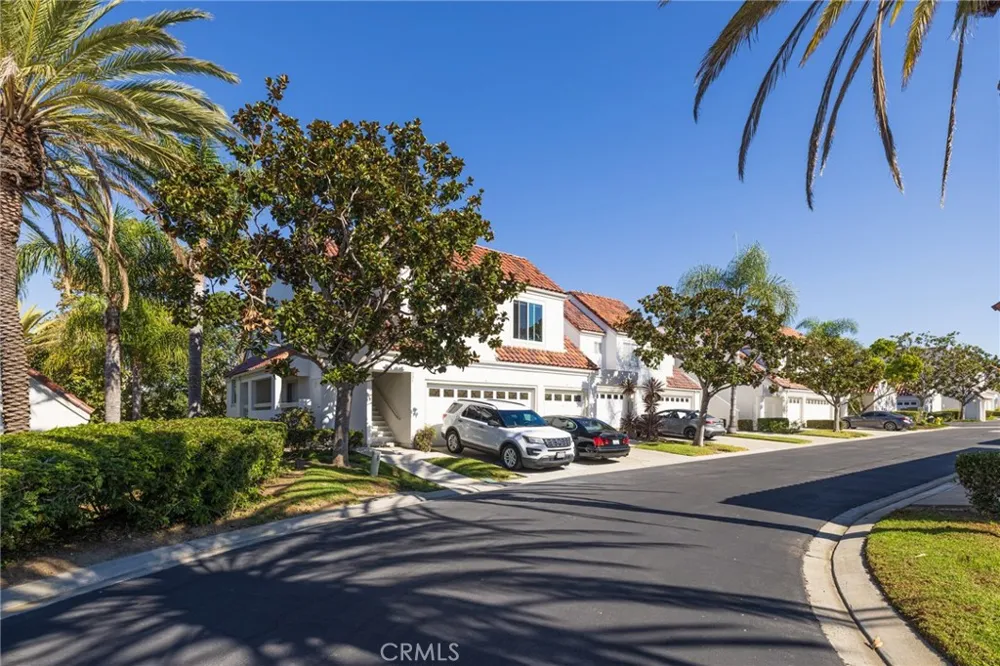 1 La Paloma Dana Point, CA 92629